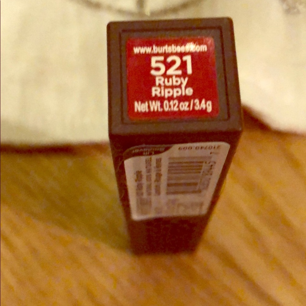 Brand new* Moisturizing red lipstick